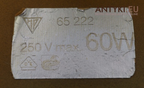 Stylowa plafoniera z epoki lat 70. – szklany klosz strukturalny opalizujący