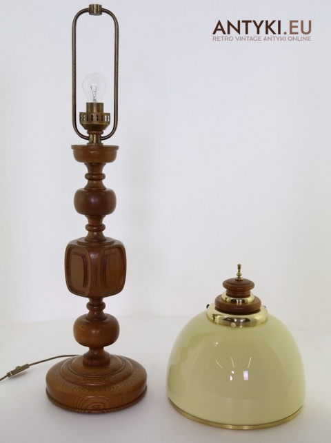 klasyczna lampa do pensjonatu retro