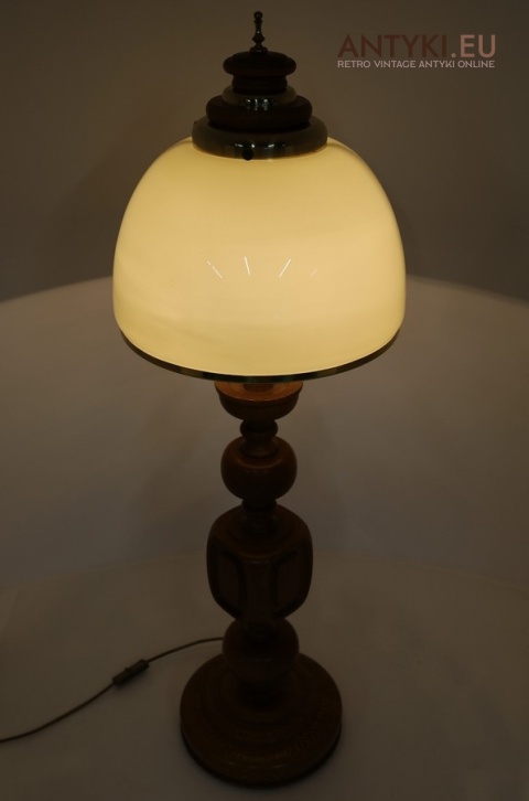 zabytkowa lampa stołowa z lat 70 xx wieku