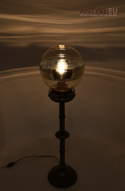 antyczna lampa stołowa duża