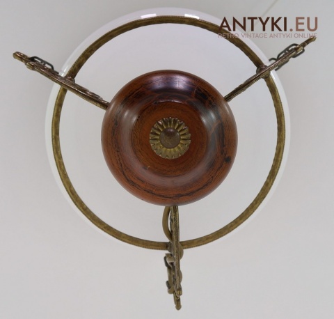 lampa vintage z mosiądzu i drewna