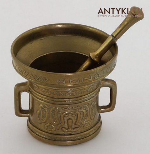 mosiężny moździerz zabytkowy