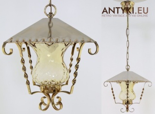 Stylowa lampa do ganku z epoki – mosiądzowany metal i szkło vintage