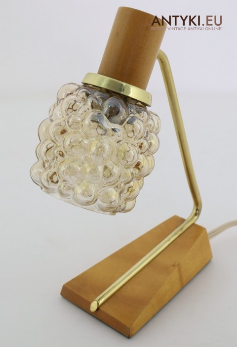 elegancka stołowa lampka europejska