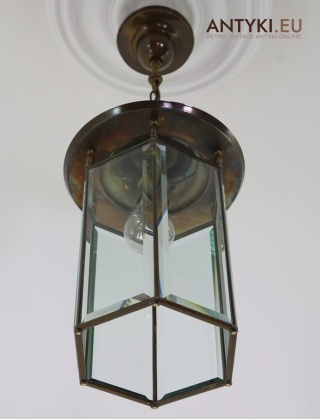 Vintage lampa sufitowa z mosiądzu i szkła – klasyczne oświetlenie vintage