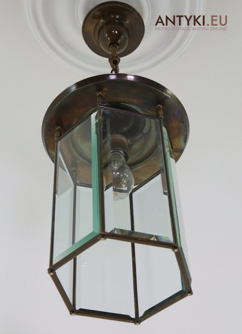 starodawna ozdobna lampa sufitowa vintage