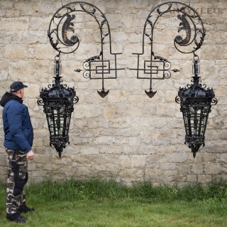 XXXL – gigantyczne muzealne lampiony zewnętrzne do zamku / pałacu – Francja