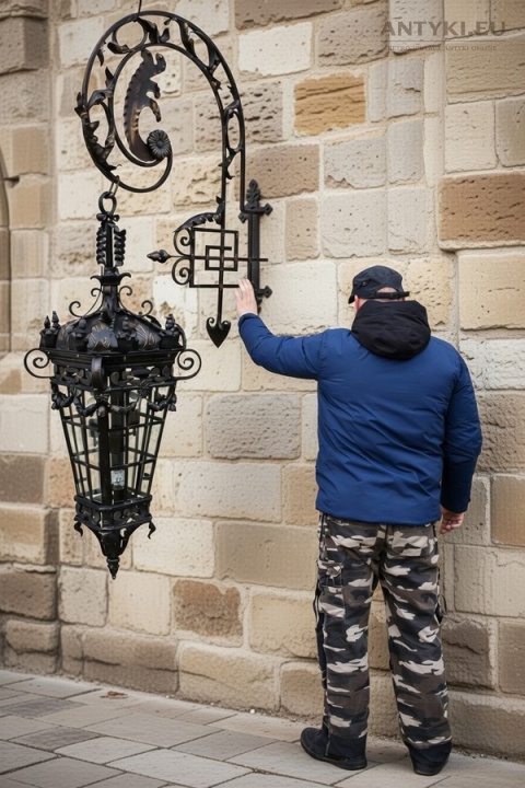 zamkowe lampy zewnętrzne