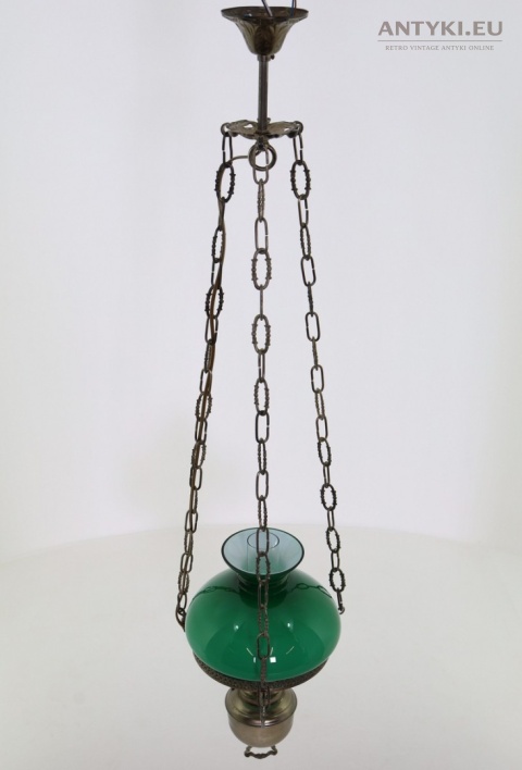 retro lampa z zielonym kloszem bankierskim