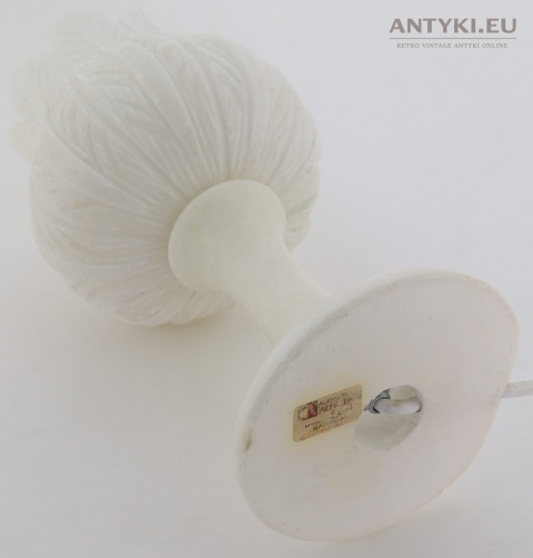 dekoracyjna lampa stołowa vintage