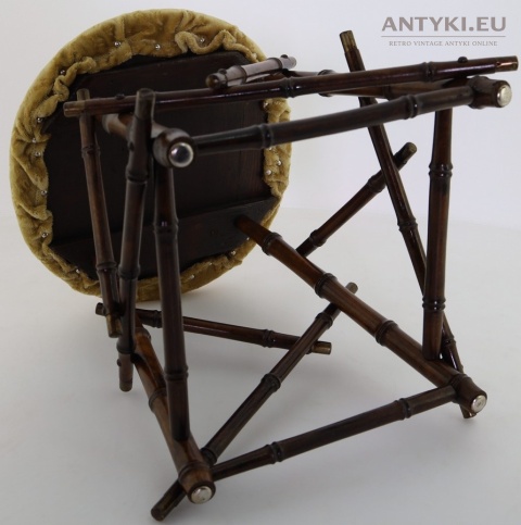 zabytkowy stołek bambusowy