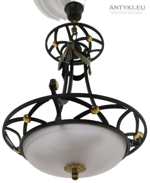 klasyczny żyrandol retro
