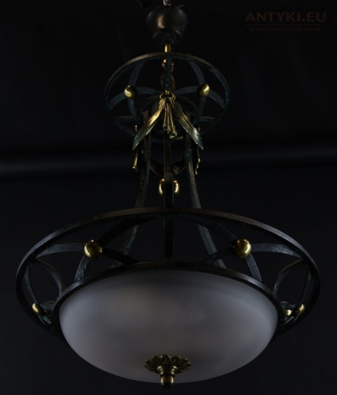 antyczny żyrandol vintage