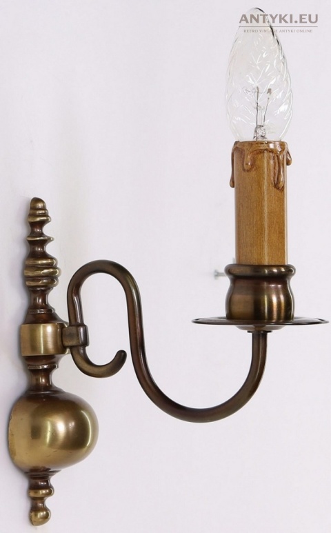 klasyczne kinkiety mosiężne vintage