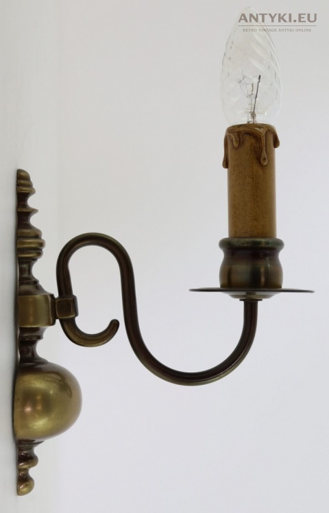 antyczne oświetlenie ścienne