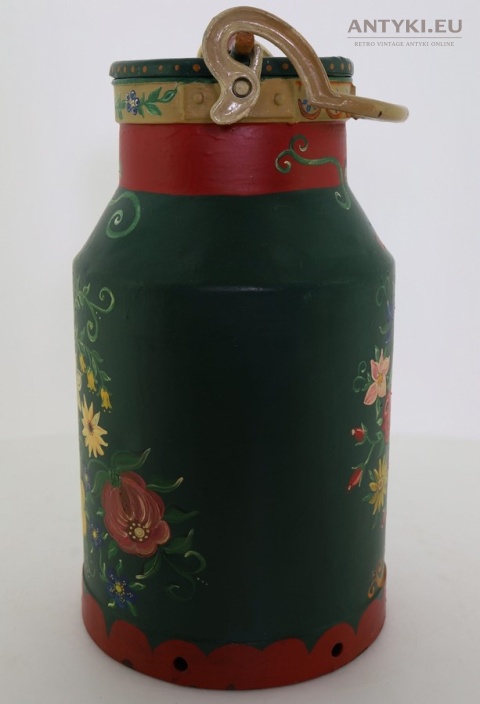 ludowa bańka na mleko dekoracja z epoki