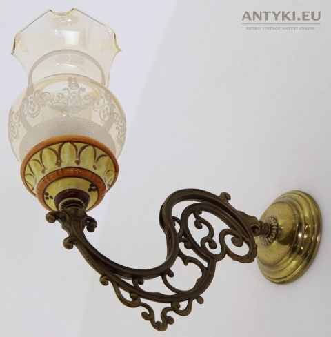 antyczny kinkiet mosiężny z rozetą ścienną