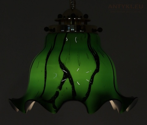 zielony klosz z ciemnymi paskami vintage