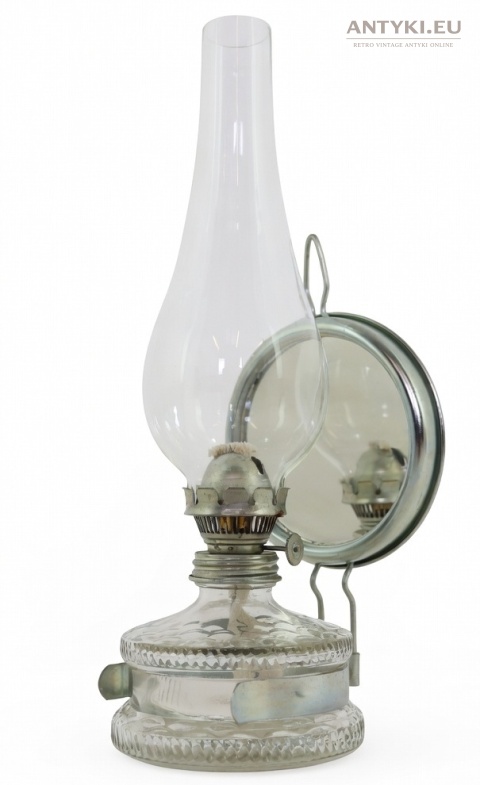 przenośna lampa naftowa retro