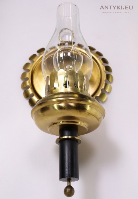 mosiężny kinkiet z połowy xx wieku