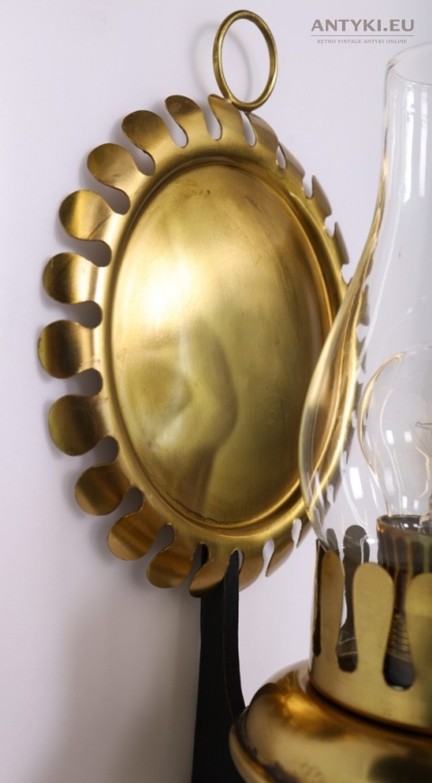 duża lampa ścienna vintage