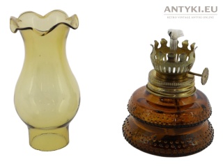 Szklana lampka naftowa vintage Made in Hong Kong lata 70–80 – mini retro oświetlenie