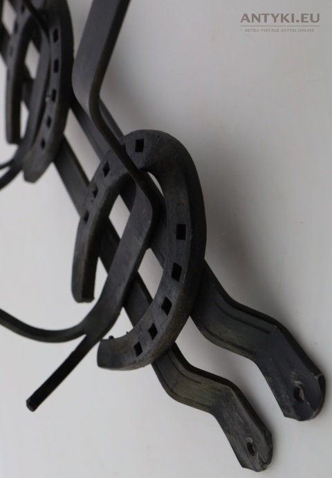 stadnina koni wieszaki