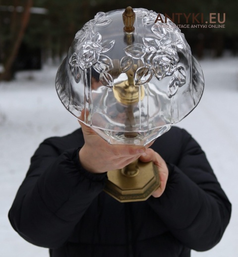 dekoracyjna lampa stołowa retro do ganku