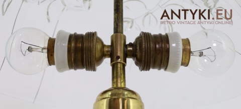 sklep z antycznymi lampami