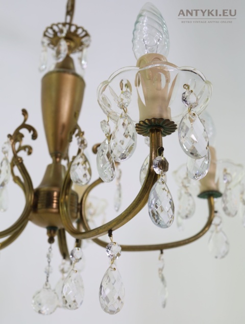 sklep z żyrandolami retro