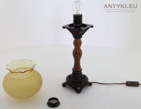 barokowa lampka na stolik