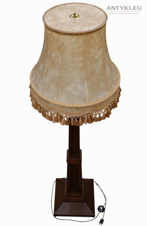 antyczna drewniana lampa podłogowa
