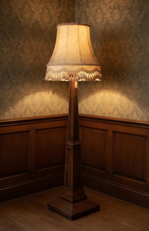 eklektyczna duża lampa do salonu