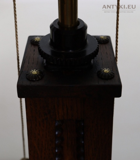 lampa podłogowa z bakelitowym zaciskiem