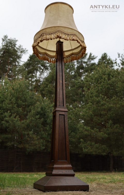 gabinetowa podłogowa lampa antyczna