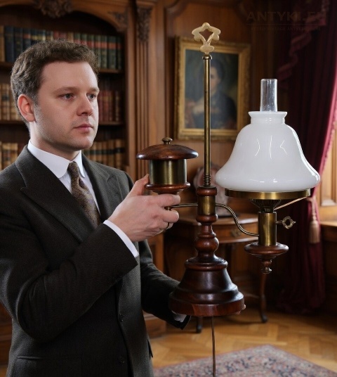 stołowa lampa vintage lata 70 drewno