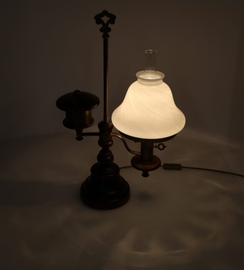 stołowa antyczna lampka stołowa stabilna