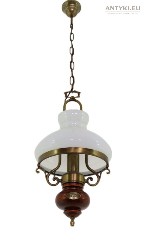 stylowa lampa z epoki vintage