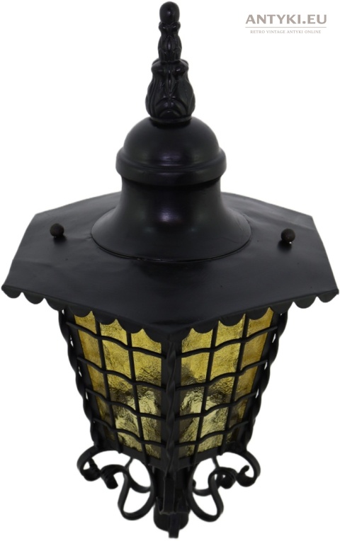 pałacowa lampa ogrodowa z żółtym szkłem
