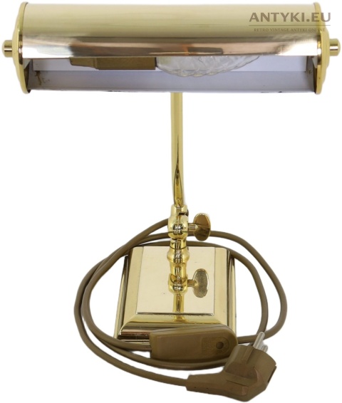 vintage lampka bankierska na biurko