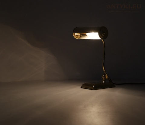 klasyczna lampa gabinetowa mosiężna