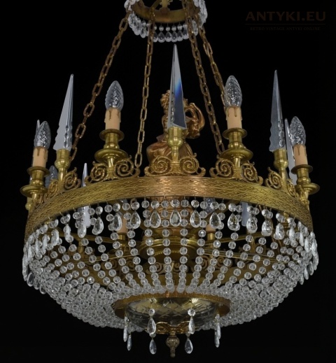 salonowy monumentalny żyrandol pałacowy