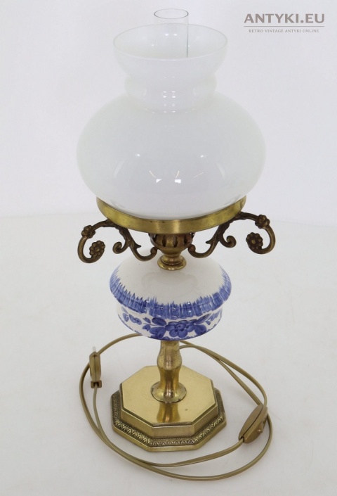 lampa inspirowana ceramiką delft