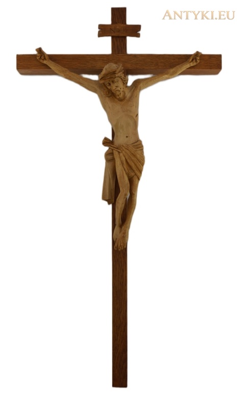 duży krzyż ścienny vintage 65 cm z jasną drewnianą figurą Jezusa