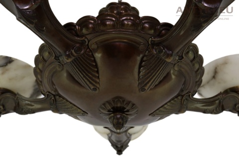 ozdobny korpus antycznego żyrandola Art Déco