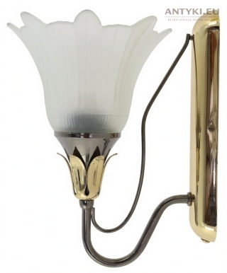 Włoska lampa ścienna vintage z kloszem w kształcie kwiatu
