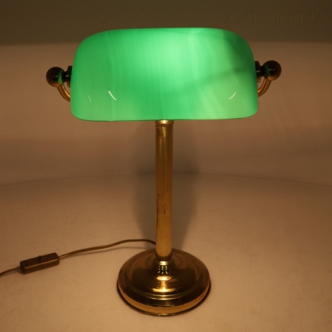 antyczna zielona lampa bankierska