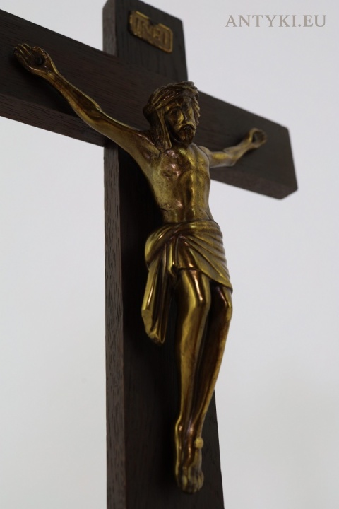 krucyfiks INRI z mosiężną pasyjką