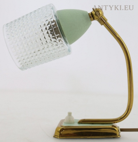 lampka biurkowa mid-century modern z prasowanym szkłem