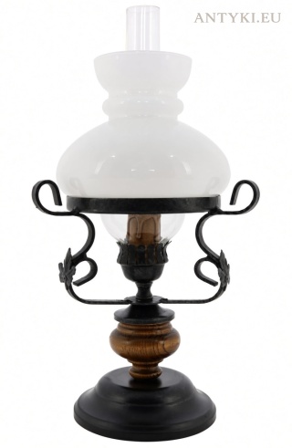 Rustykalna lampa stołowa vintage z mlecznym kloszem – lata 60/70